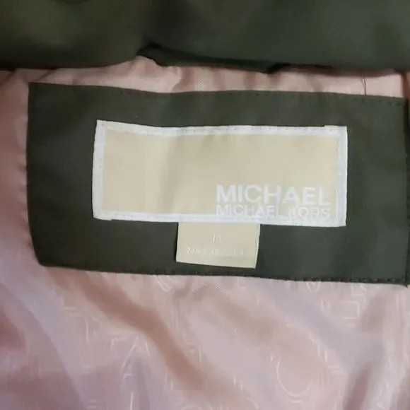 Michael Kors Children's winter coat - Picture 12 of 14